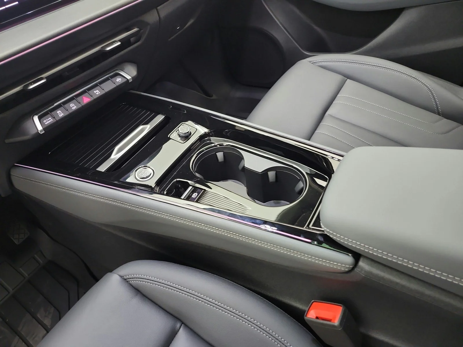 New 2026 Malpelo Blue Metallic Audi S line quattro image 10