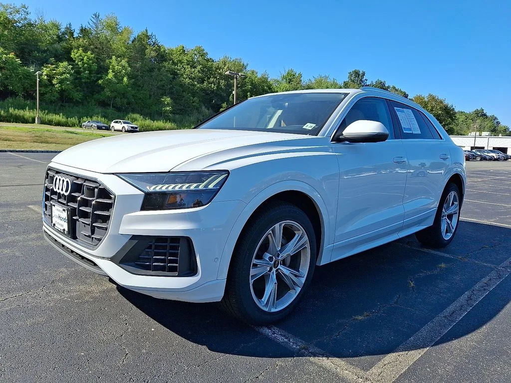 2023 Audi Q8 Premium - Photo 3
