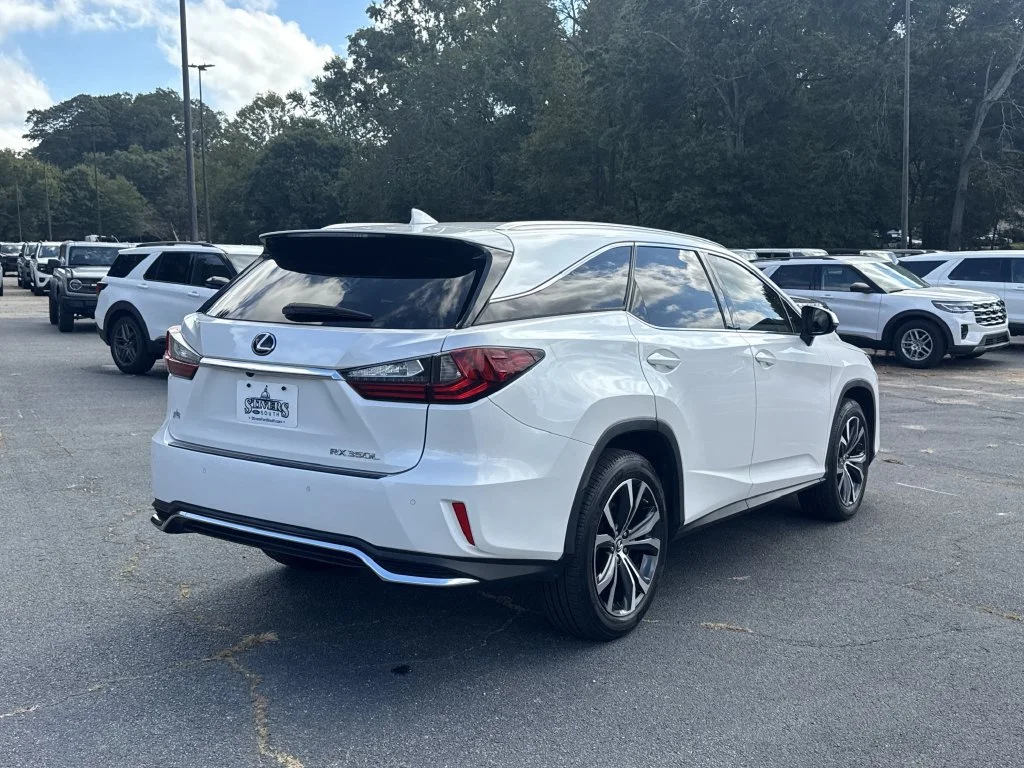 Used 2022 White Lexus 350L image 7