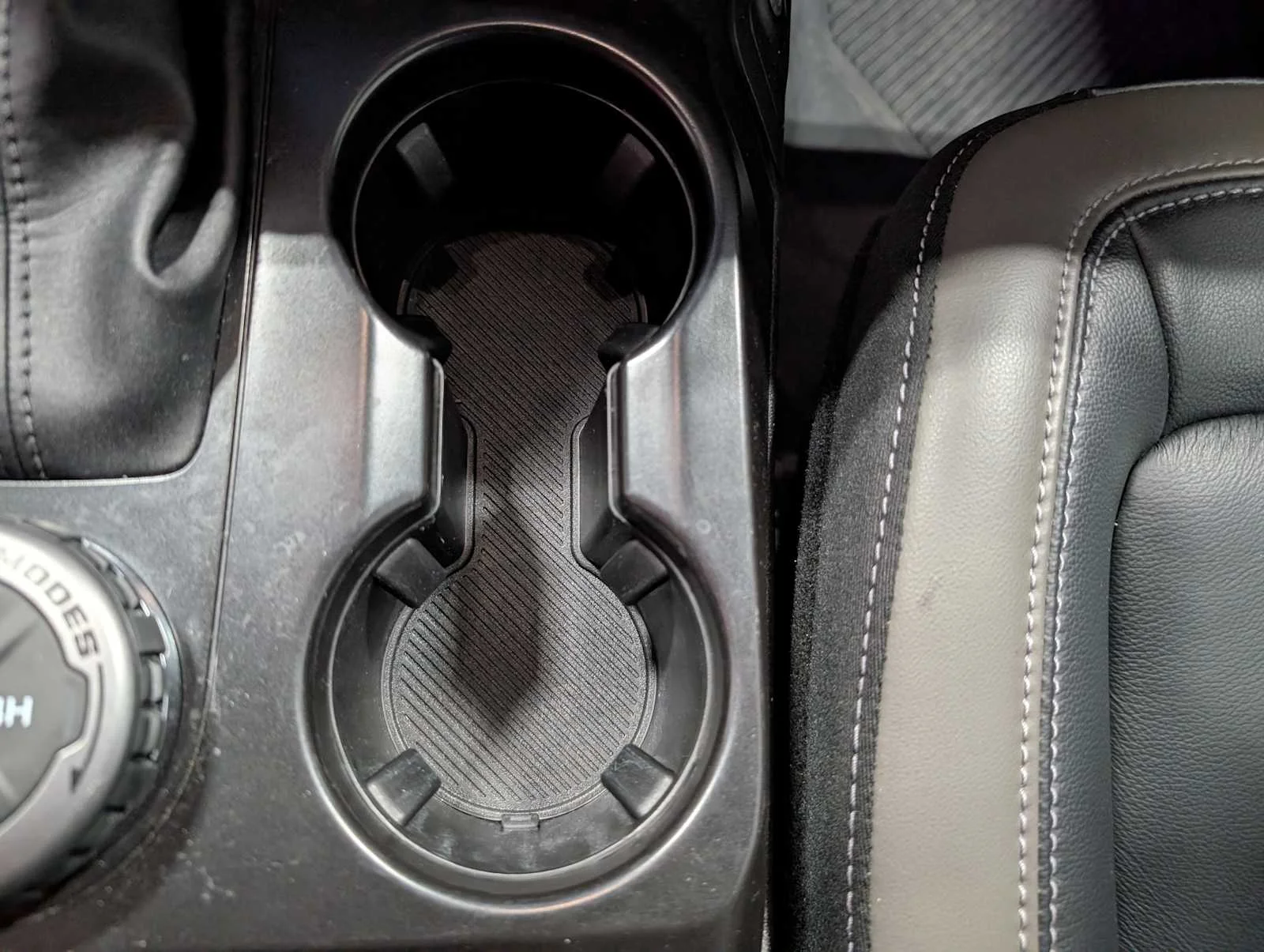 Used 2025 Shadow Black Ford Outer Banks image 31