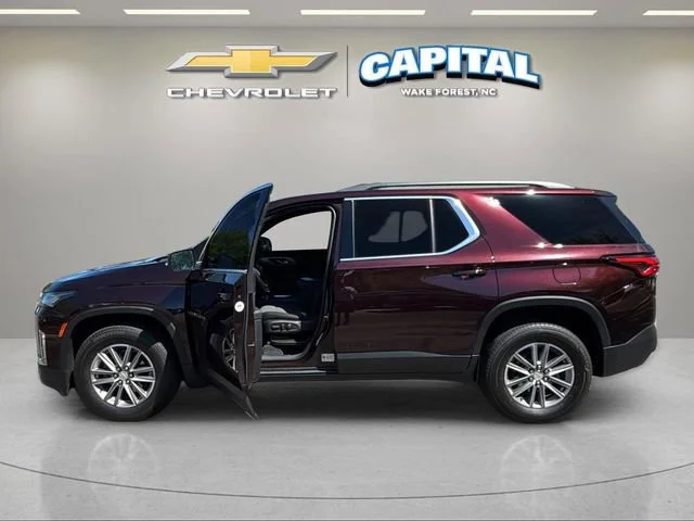 Used 2023 Black Cherry Metallic Chevrolet LT Cloth image 10