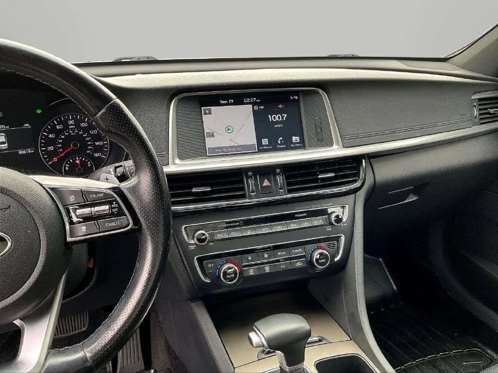Used 2019 Blue Kia SX image 10