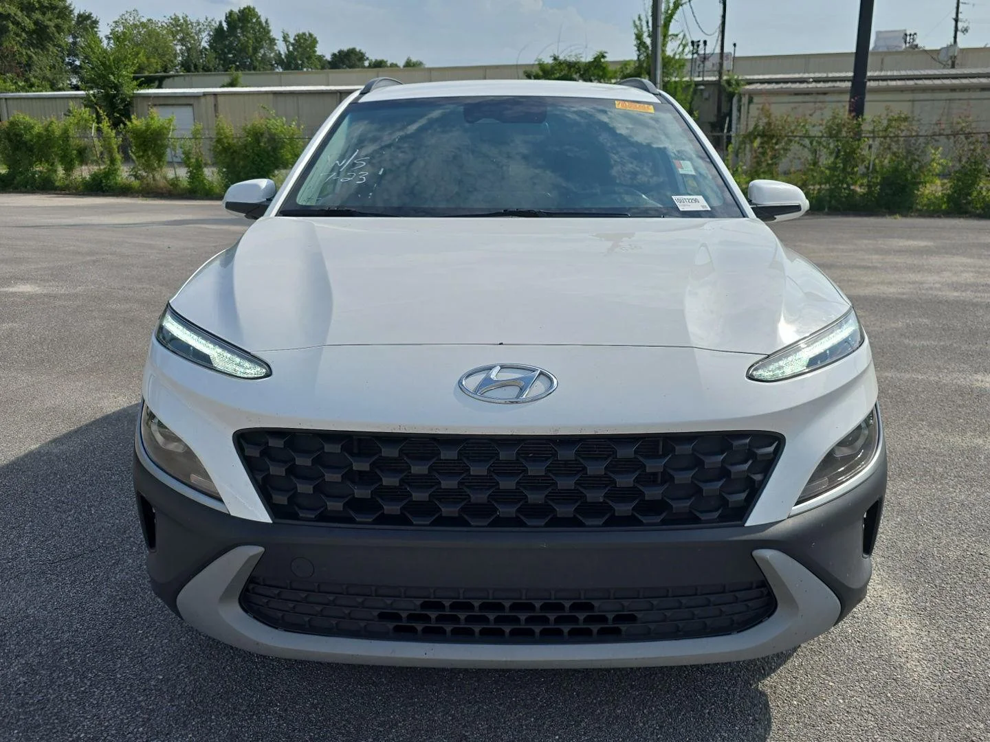 Used 2022 Lunar White Hyundai SEL image 9