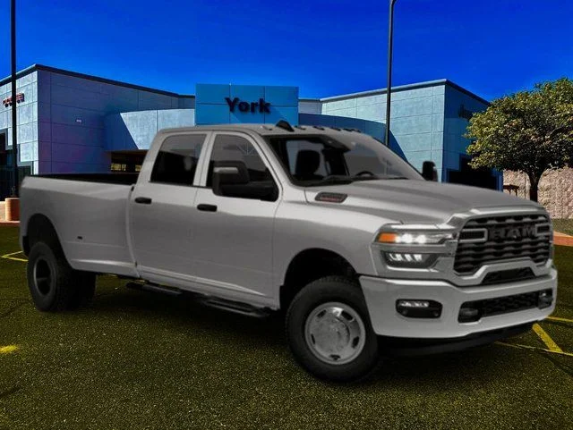 New 2026 Silver-Zynith Exterior Paint RAM Tradesman image 3