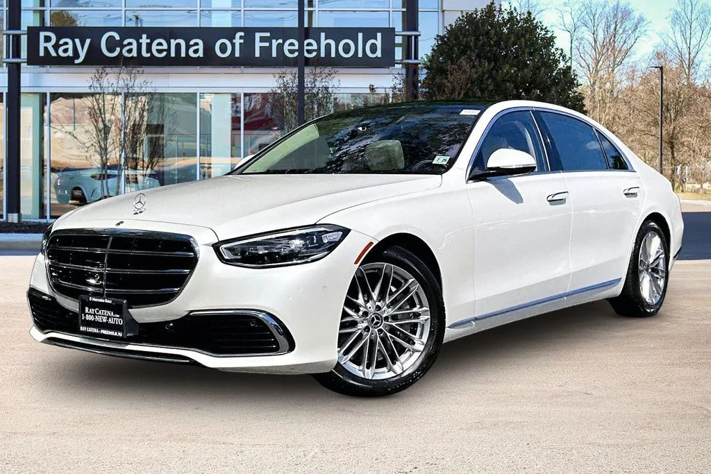 Certified Used 2021 White Mercedes-Benz S 580 image 1