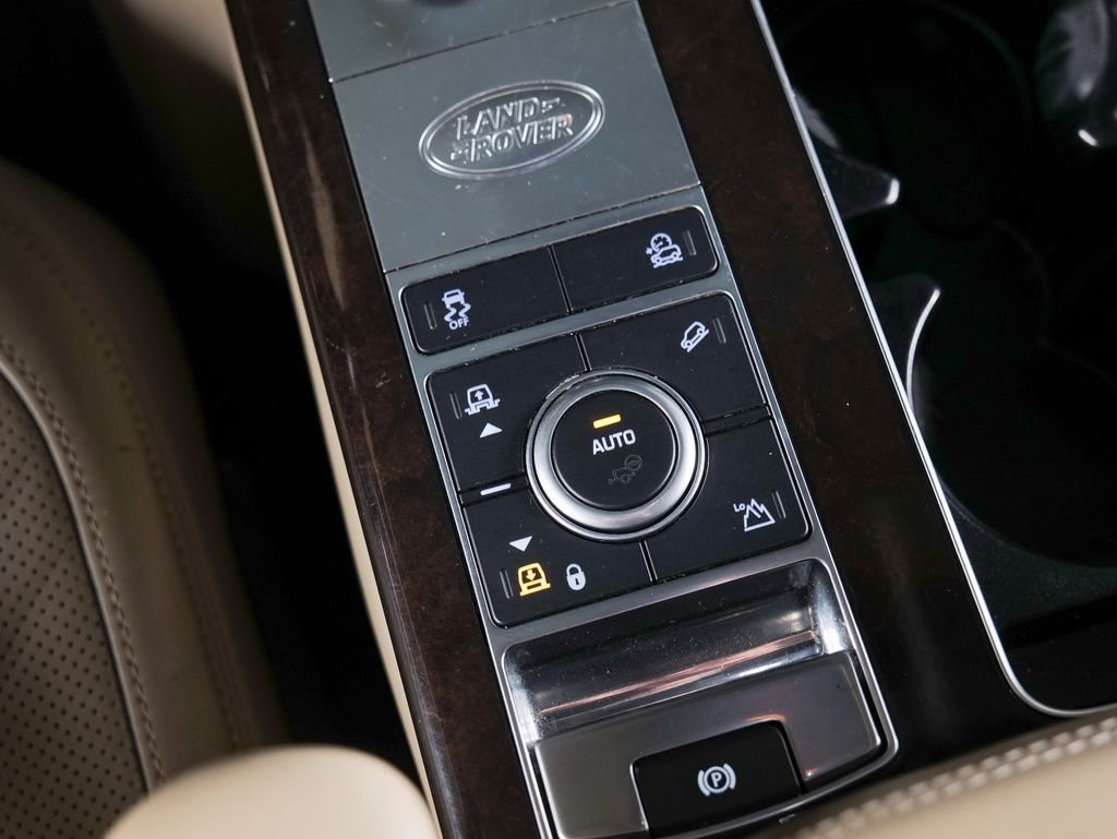 Used 2020 Fuji White Land Rover HSE image 19