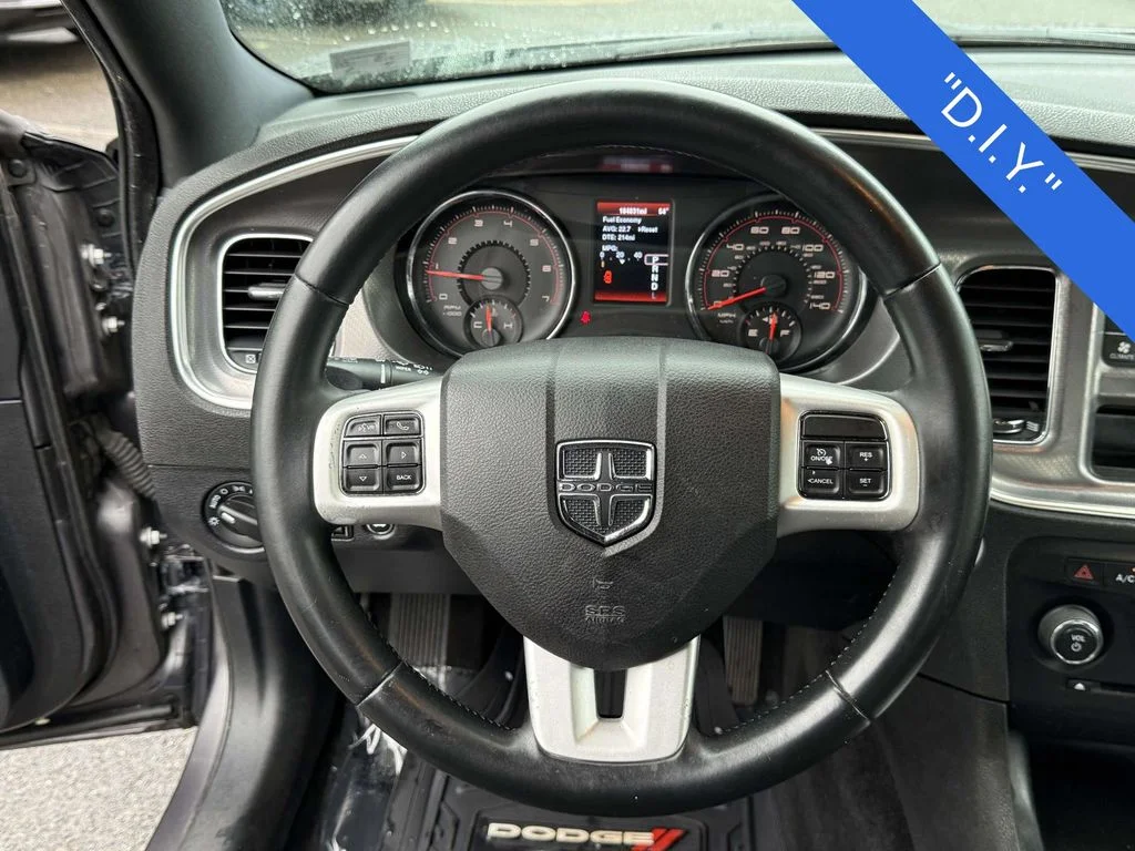 2014 Dodge Charger SE - Photo 18