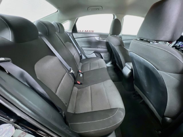 2023 Kia Forte LXS - Photo 36