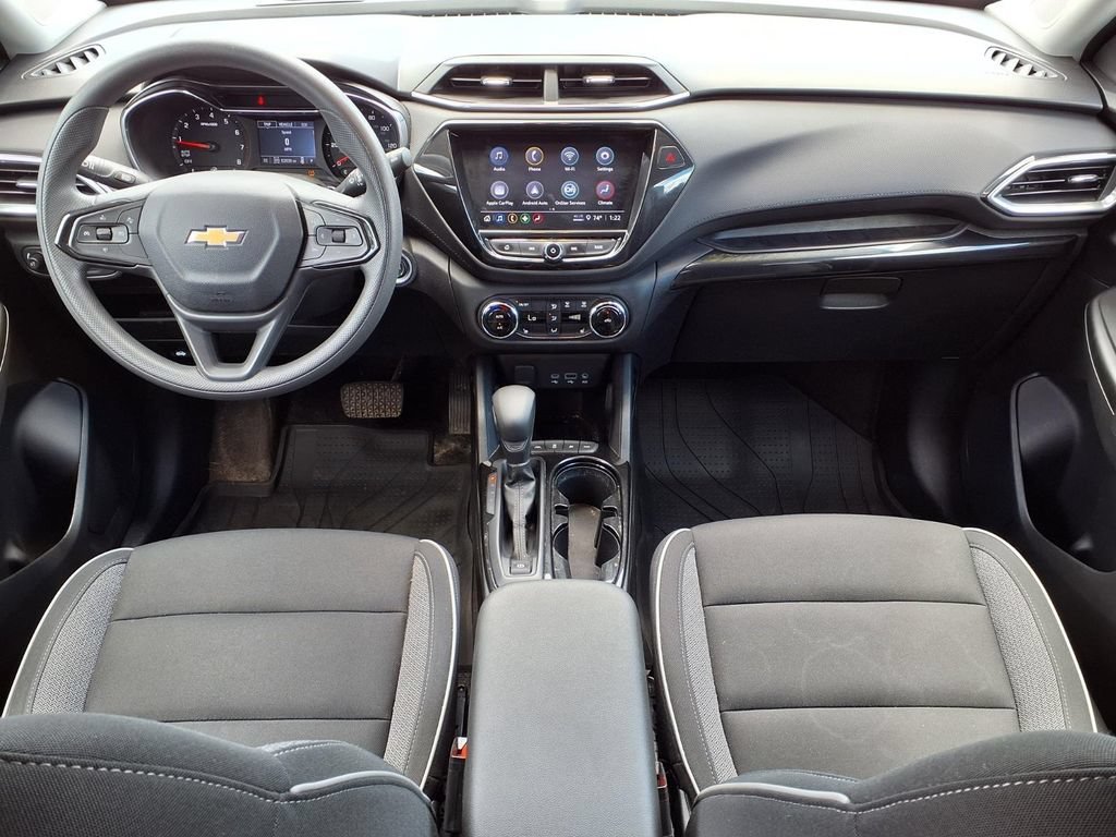 Used 2021 MOSAIC BLACK METALLIC Chevrolet LT image 15