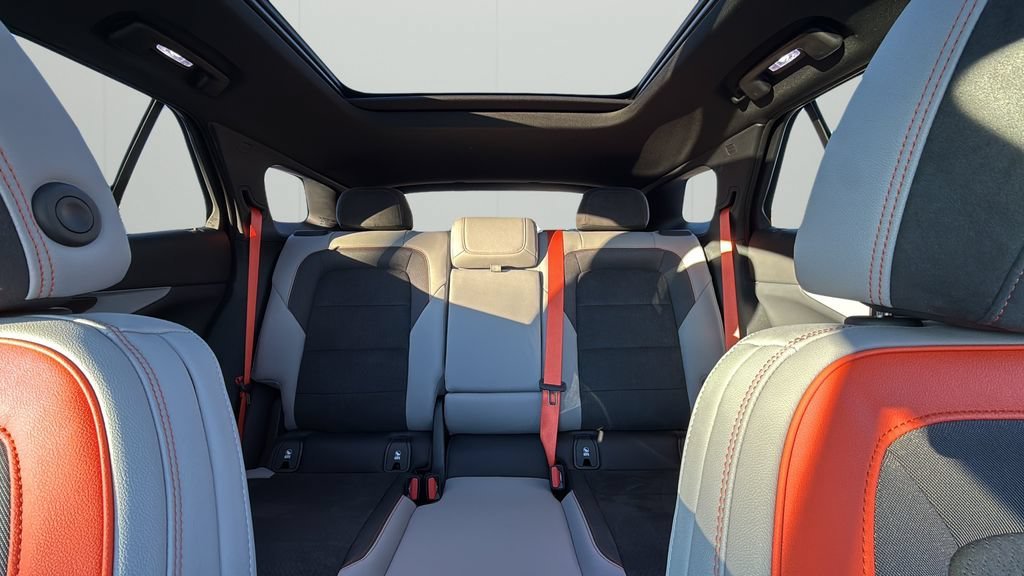 2026 Chevrolet Blazer EV SS - Photo 40
