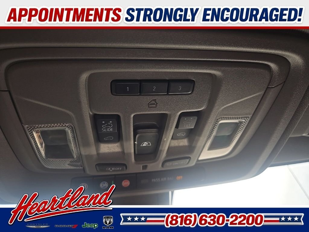 Used 2022 White Chevrolet LTZ image 74