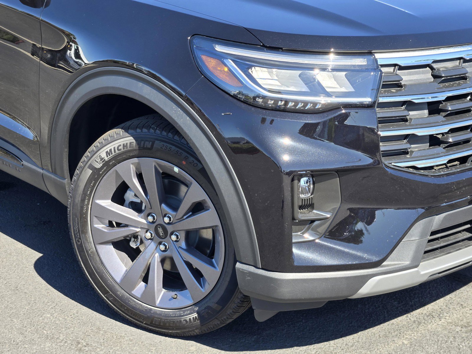 New 2026 Agate Black Metallic Ford Active image 6