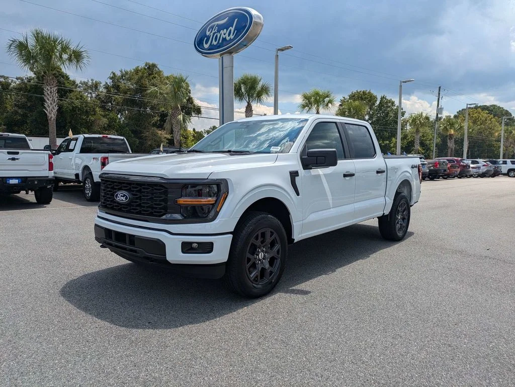 New 2026 Oxford White Ford STX image 8
