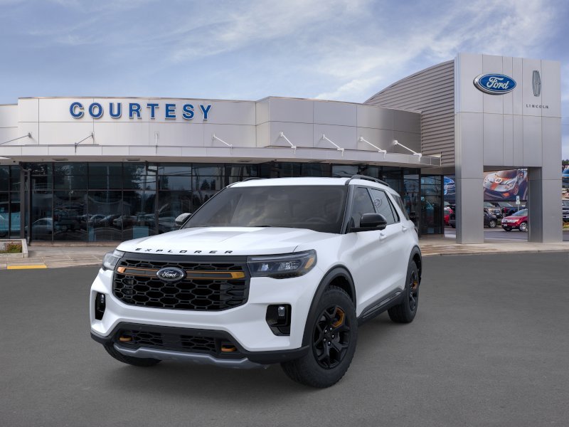 New 2026 Star White Metallic Tri-Coat Ford Tremor® image 2