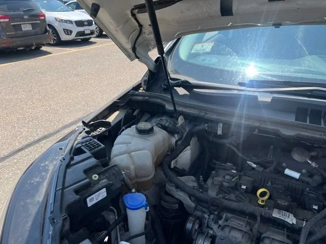 Used 2021 White Metallic Ford SEL image 23