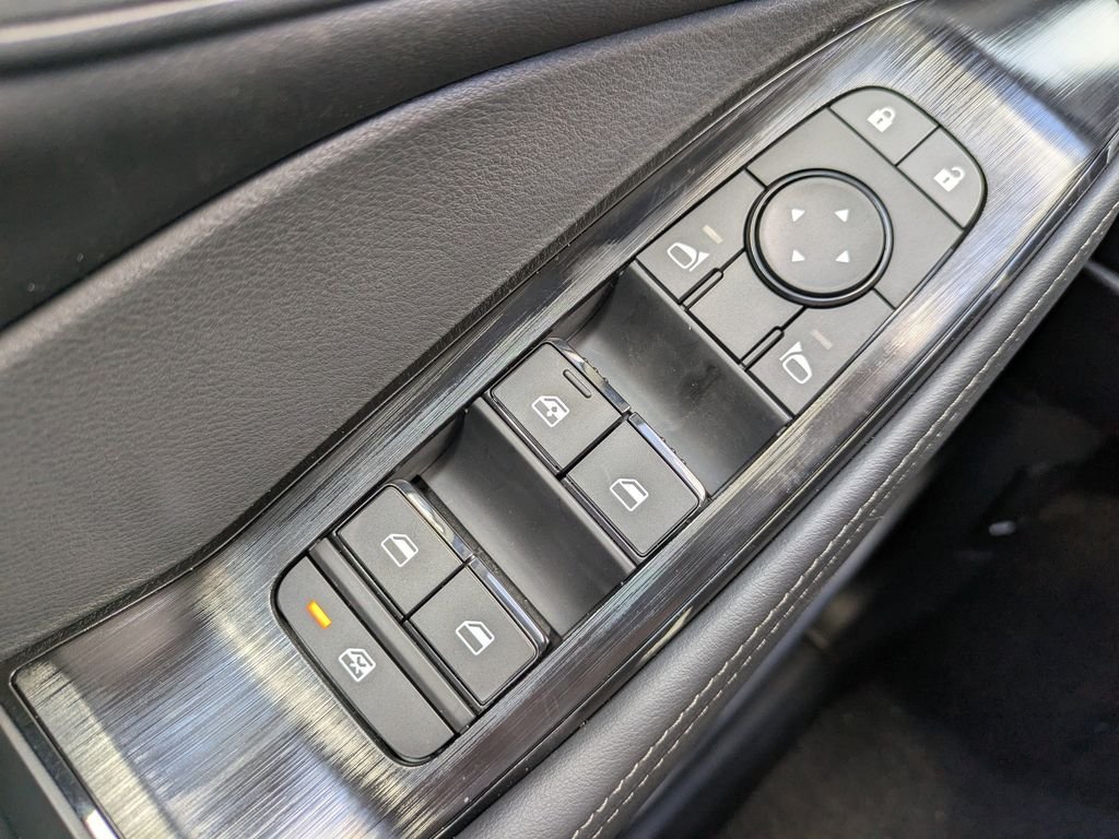 2026 Nissan Rogue SV - Photo 21