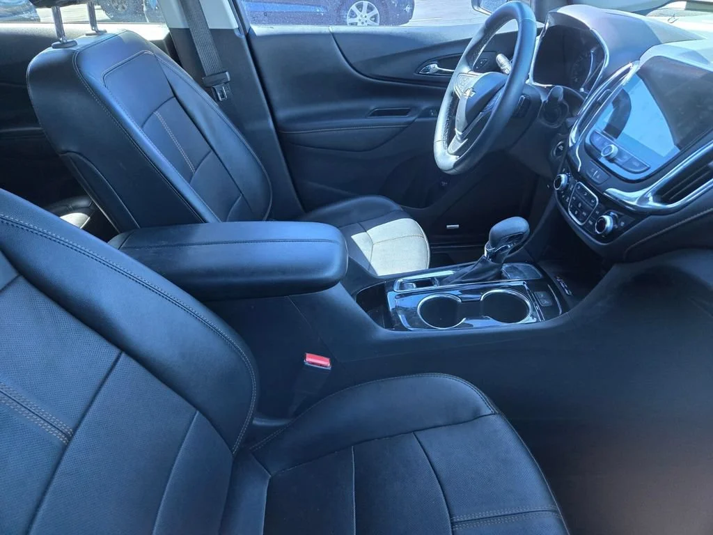 Used 2024 Mosaic Black Metallic Chevrolet Premier image 3