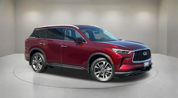 2025 INFINITI QX60 LUXE AWD's photo