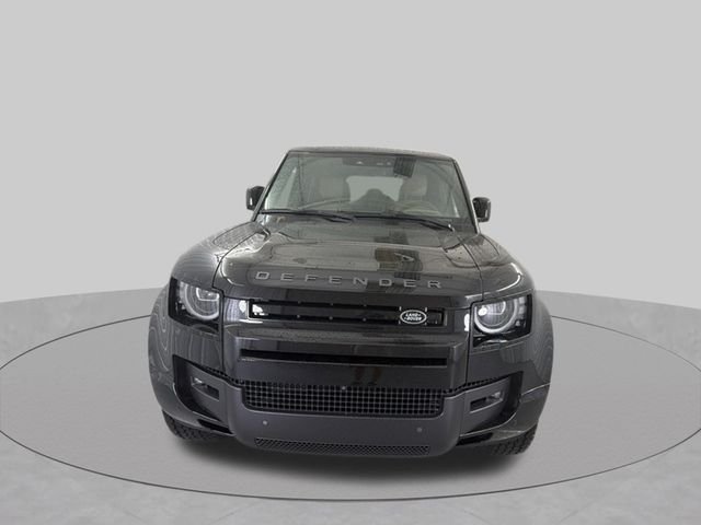 New 2026 Santorini Black Land Rover X-Dynamic SE image 2