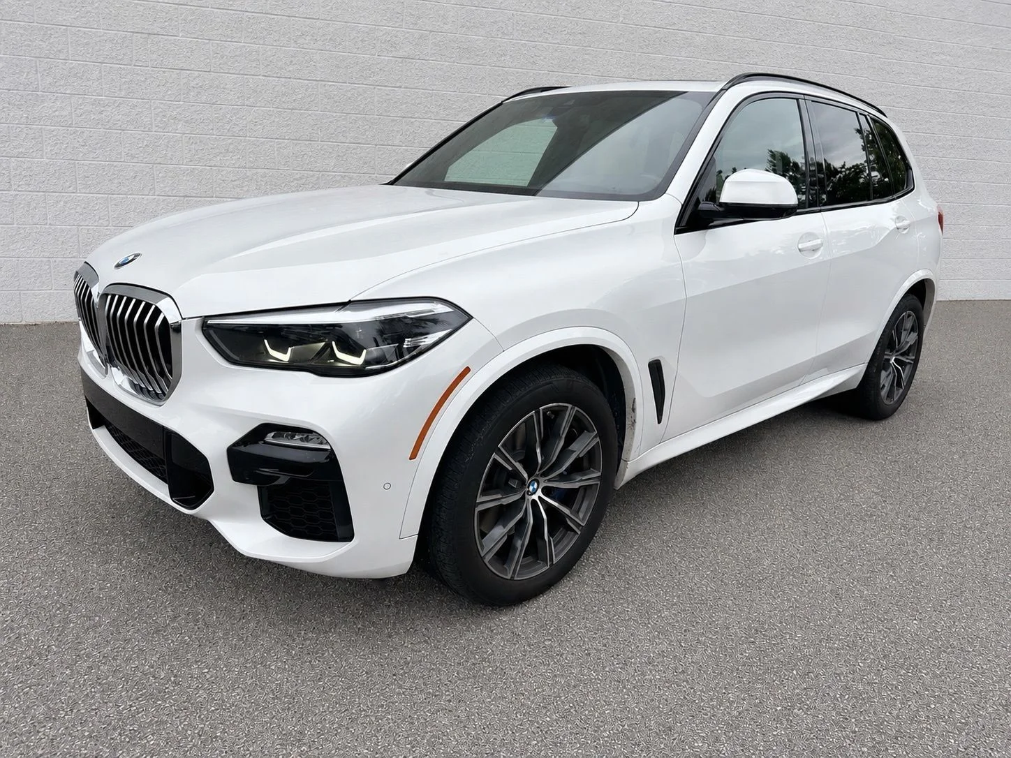 2021 BMW X5 xDrive40i's photo