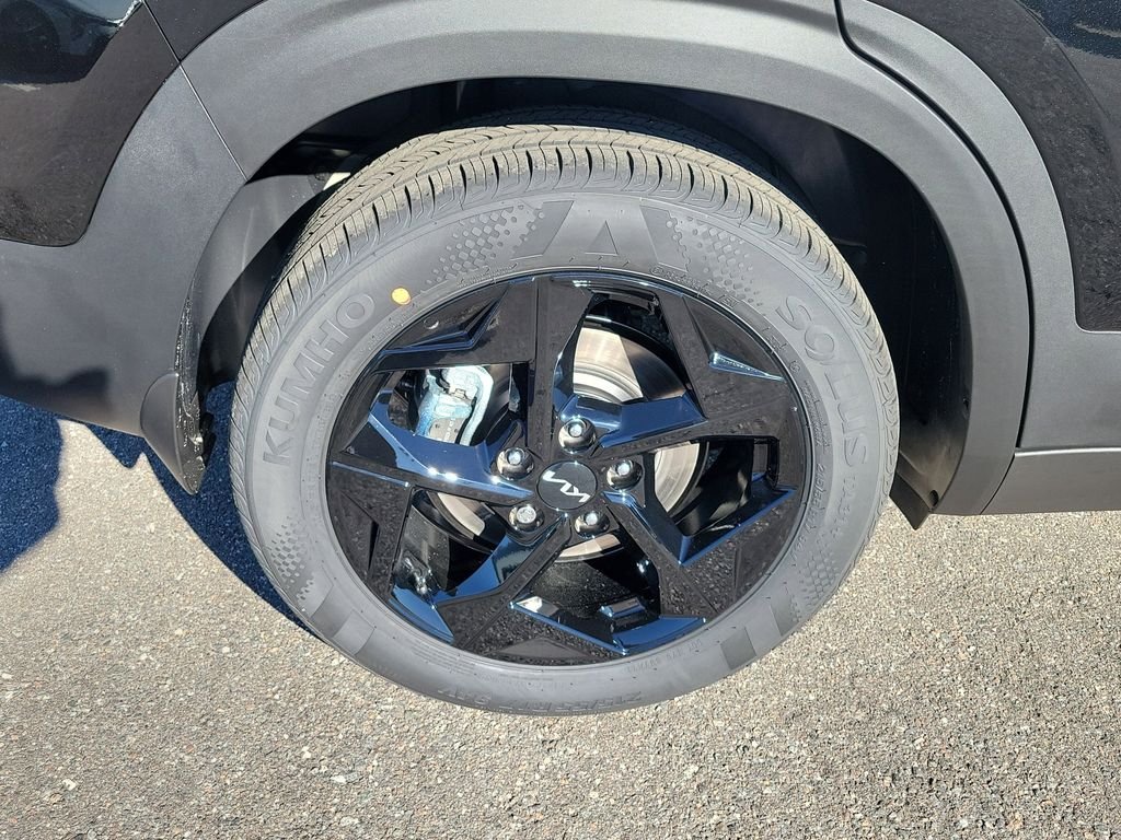 New 2026 Black Kia EX image 40