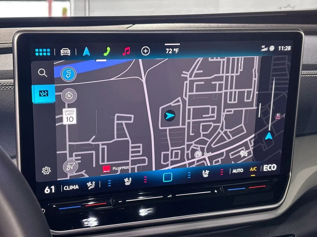 Certified Used 2025  Volkswagen Pro S Plus image 16