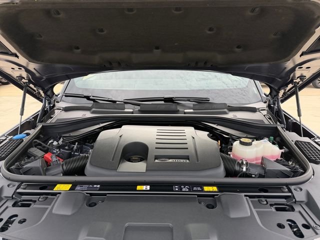 New 2026 Varesine Blue Land Rover SE image 19