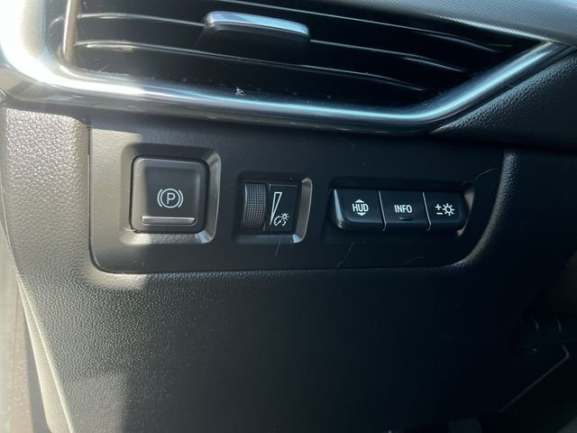 Used 2019 White Cadillac Premium Luxury image 25