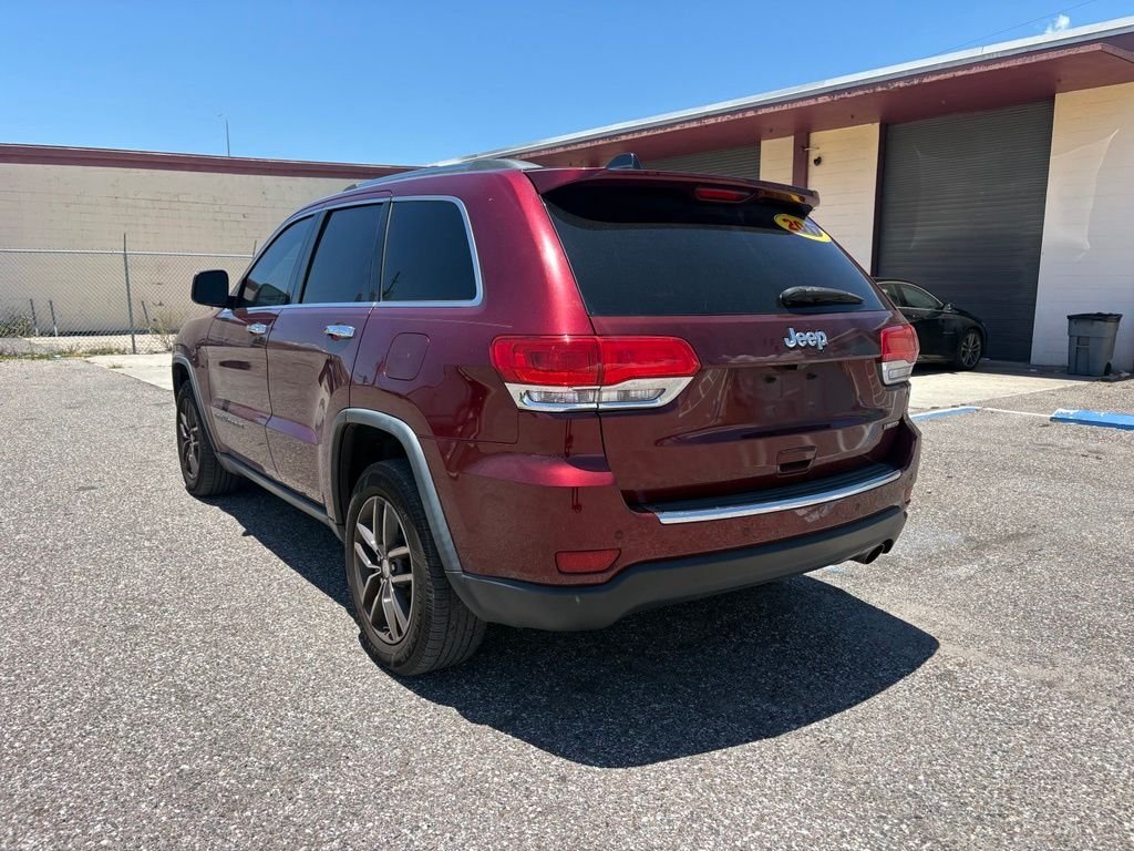 Used 2017 Red Jeep Limited image 5