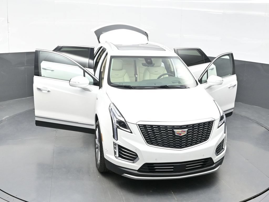 New 2026 Crystal White Tricoat Cadillac Premium Luxury image 35
