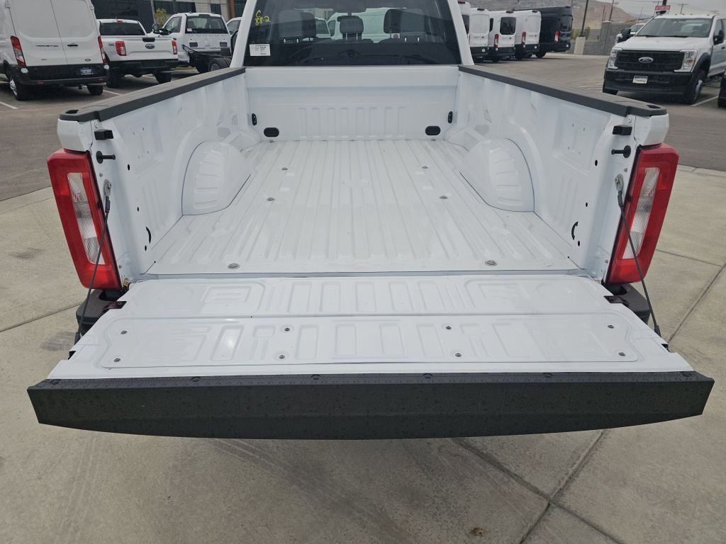 New 2026 Oxford White Ford XL image 26