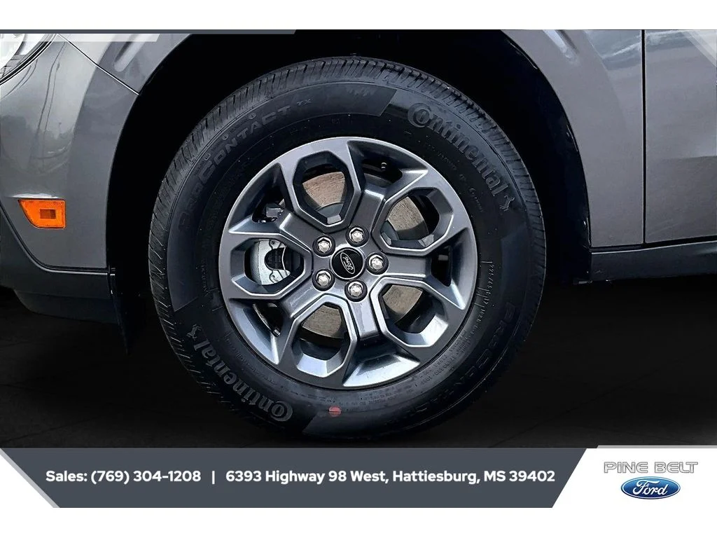 Used 2025 Carbonized Gray Metallic Ford XLT image 7