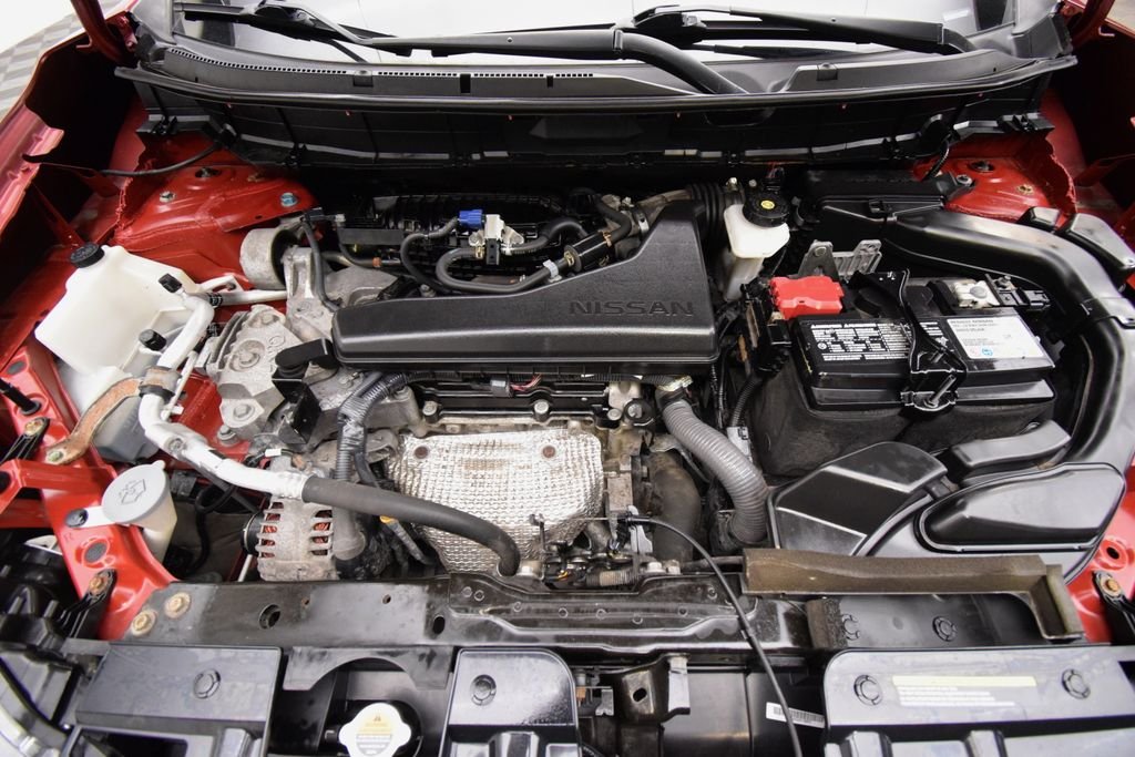 Used 2020 Red Nissan SV image 21