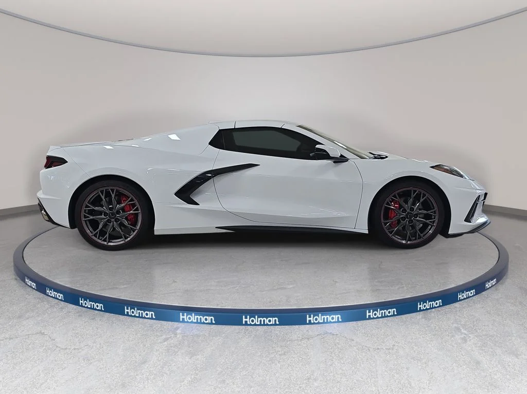 Used 2023 Arctic White Chevrolet Stingray image 6