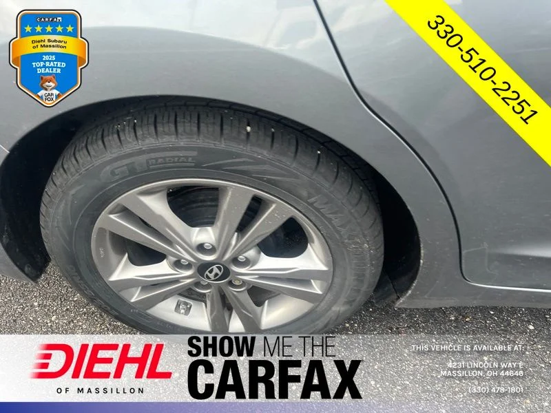 Used 2017 Gray Hyundai SE image 10