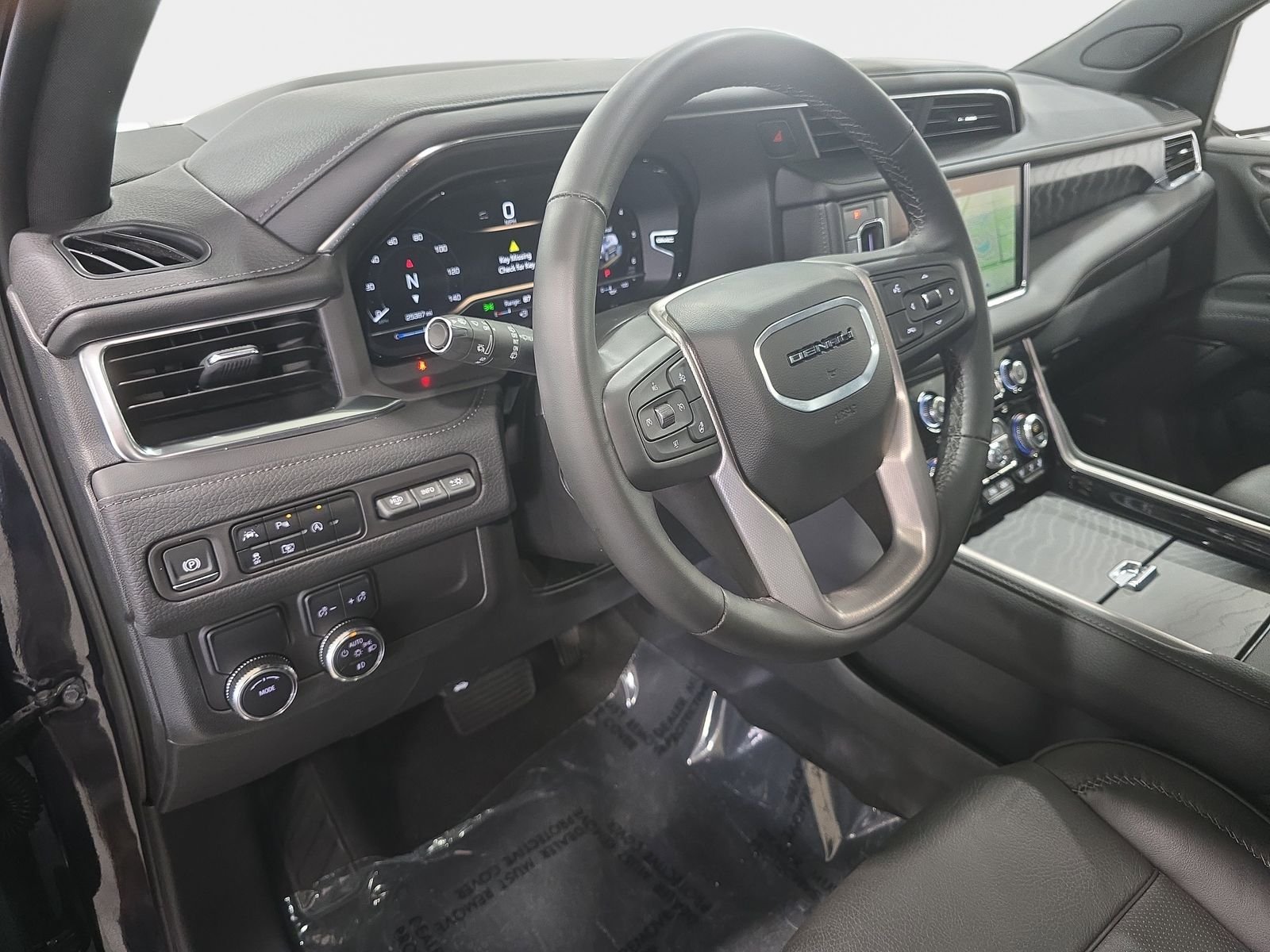 Used 2024 Silver GMC Denali image 27