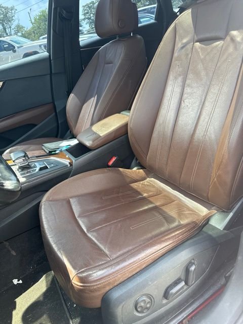 Used 2017 White Audi  image 11