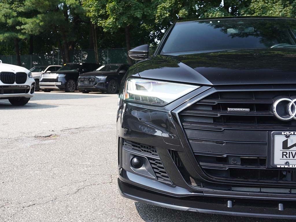 Used 2020 Black Audi 4.0 image 14