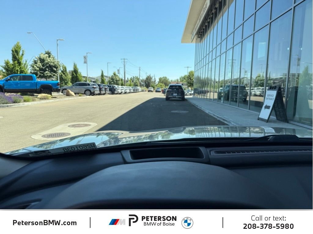 Used 2018  Honda Touring image 25