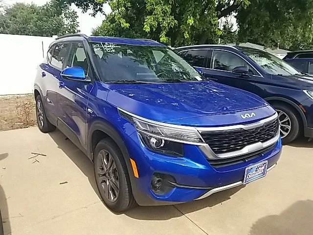 Used 2022 Blue Kia S image 1