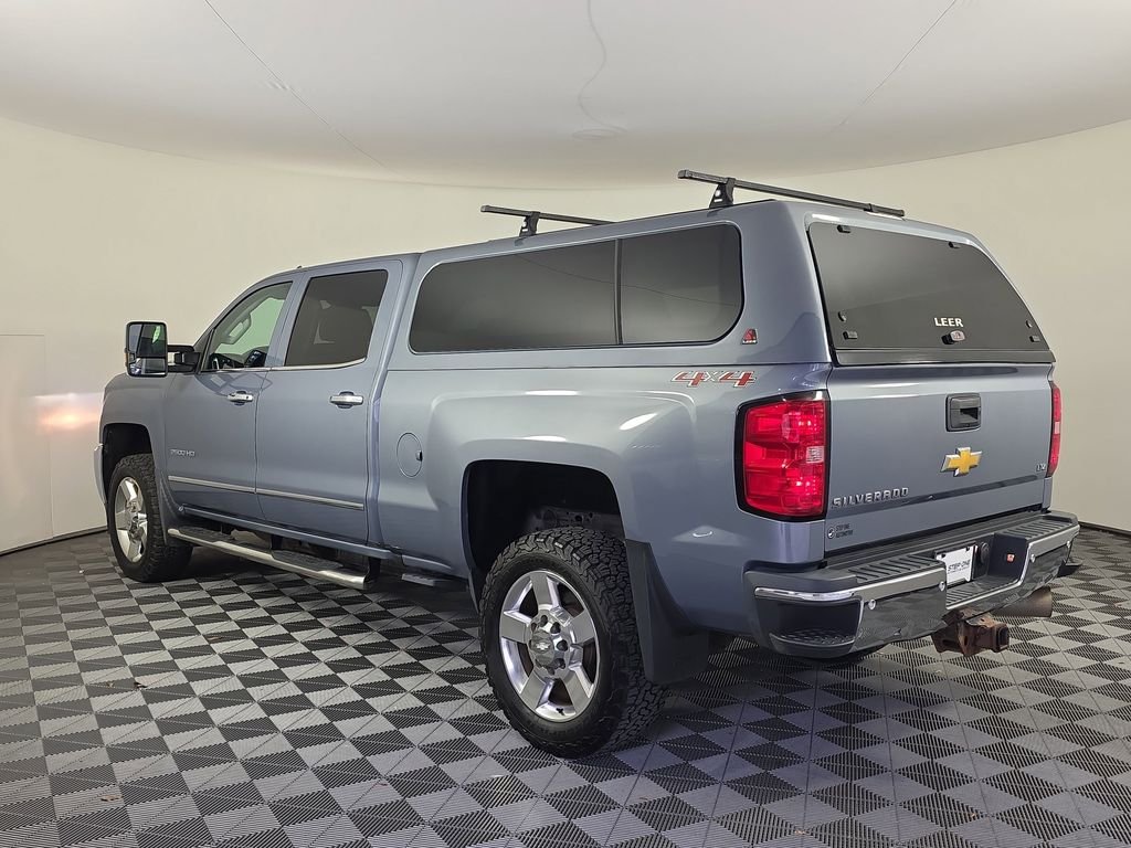 Used 2016 Gray Chevrolet LTZ image 5