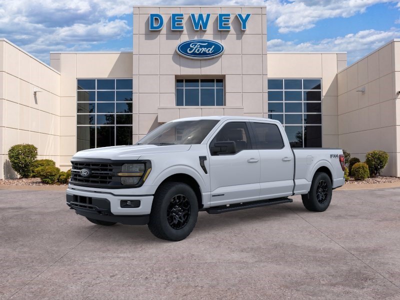New 2026 Oxford White Ford XLT image 1