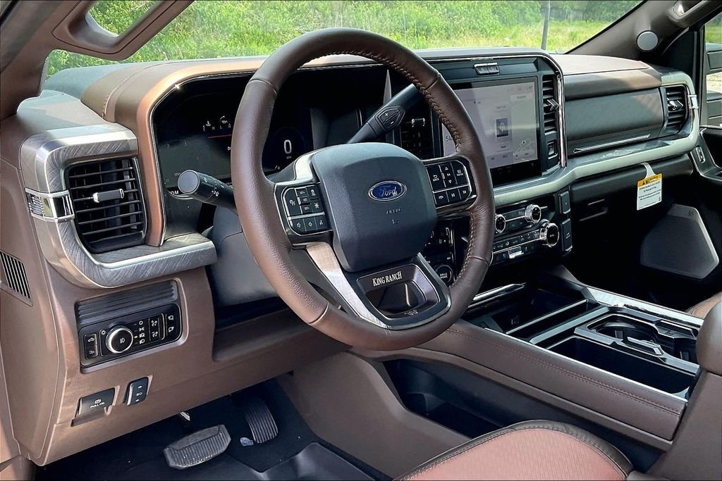New 2026 Star White Metallic Tri-Coat Ford King Ranch image 5