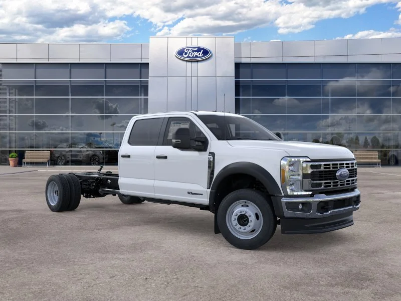2025 Ford F-550 Super Duty Chassis Cab XL - Photo 7