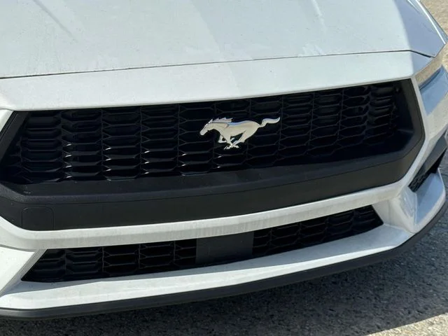 New 2025 Oxford White Ford EcoBoost® Premium Fastback image 3