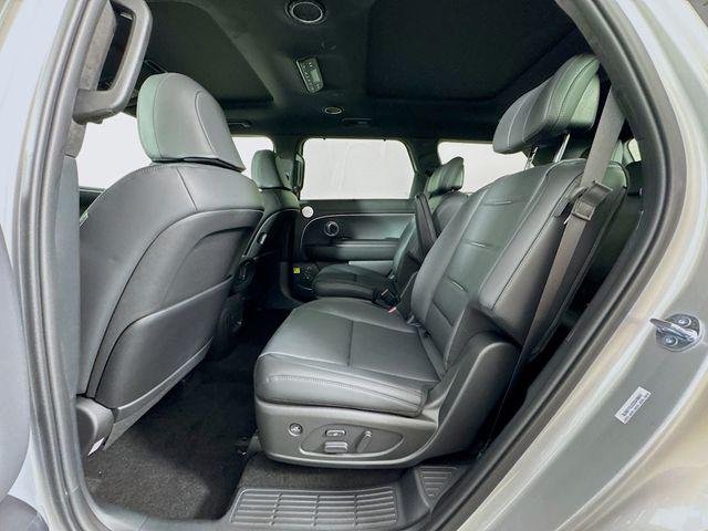 New 2026 Silver Hyundai Calligraphy FWD image 46
