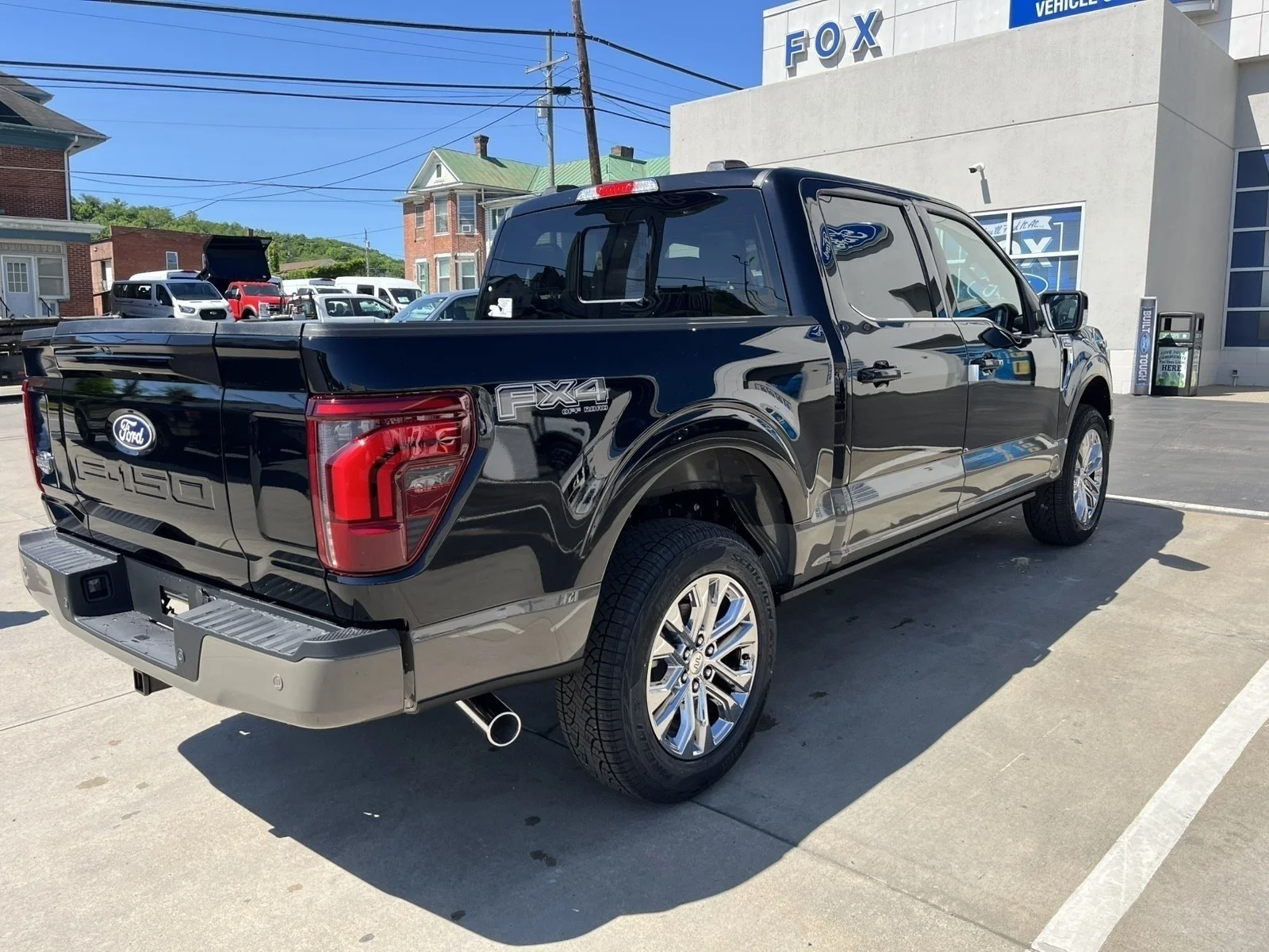 New 2026 Agate Black Metallic Ford King Ranch® image 8
