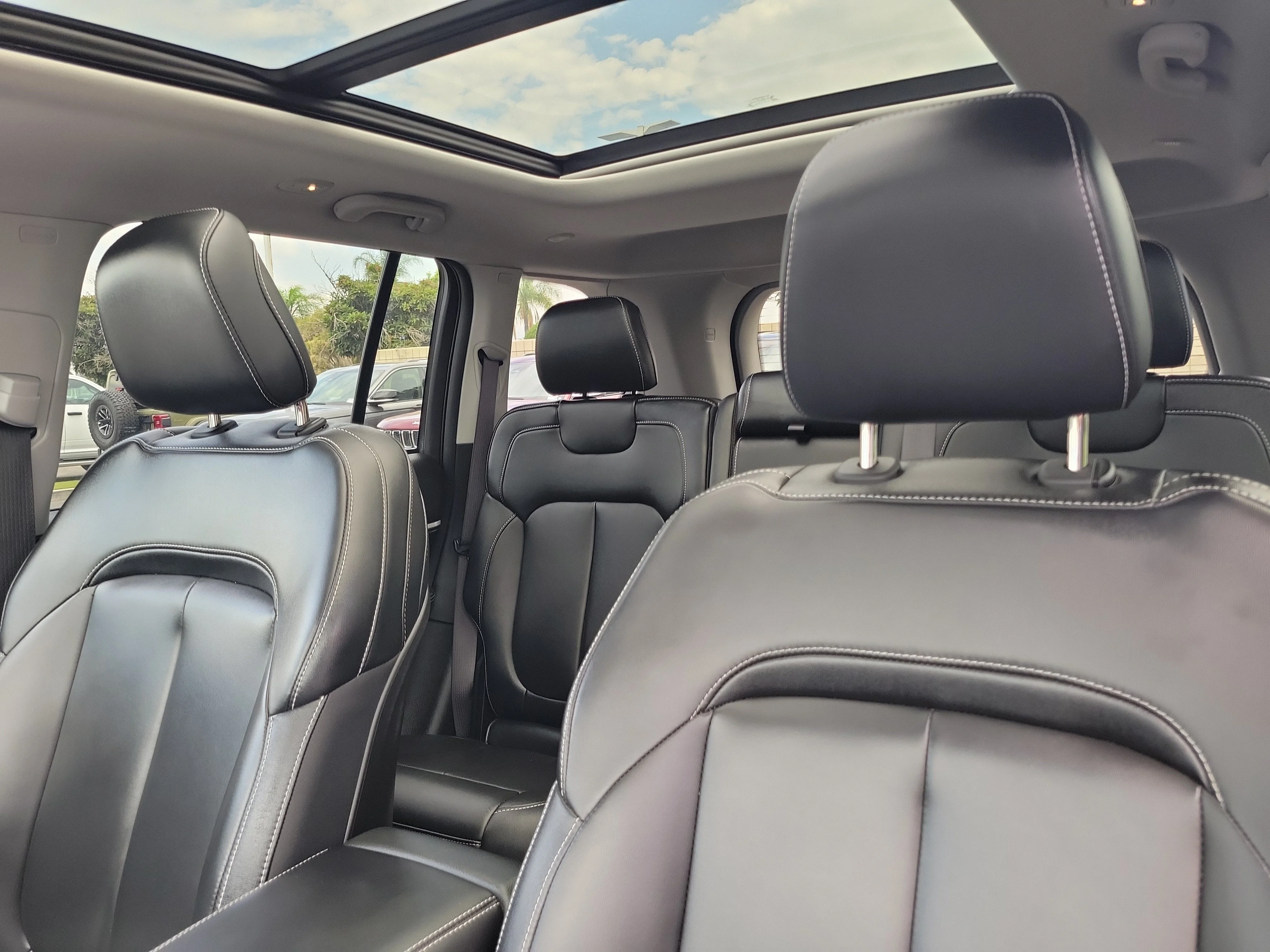Certified Used 2023 Black Jeep 4xe image 13