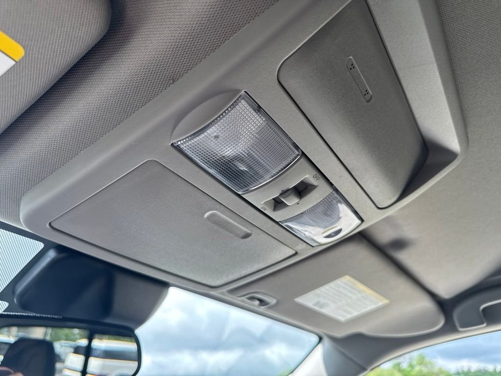 2024 Nissan Frontier SV - Photo 24