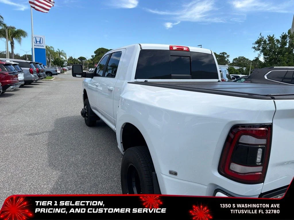 Used 2024 White Ram Laramie image 4